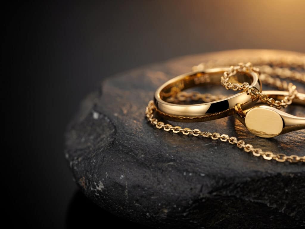 Oro 24 Carati: Guida Completa alla Massima Purezza e al Suo Valore con Compro Oro D'Oro